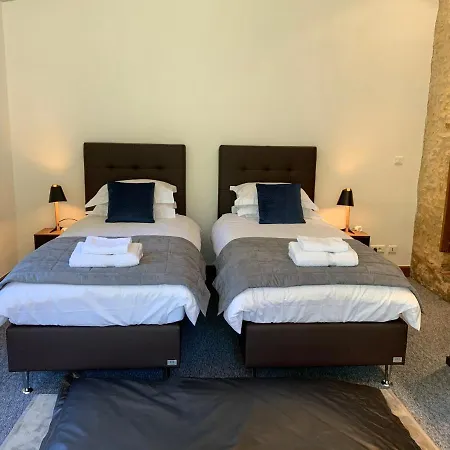 - Le Reclaud Du Noyer *