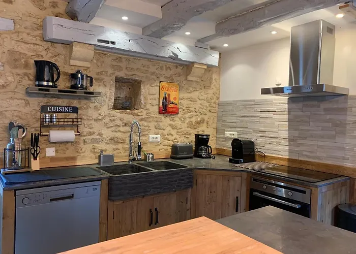 - Le Reclaud Du Noyer بيت للعطل لو بوج